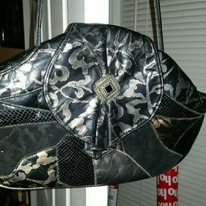 Genuine Leather Noble hands bug Jr Clutch Handbag